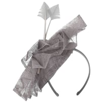 Mialona Fascinator by McBURN - 1169,00 kr